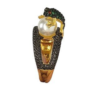 Gold Plated Round Green and Red Cubic Zirconia Frog on Faux Pearl Ring Size 9.5